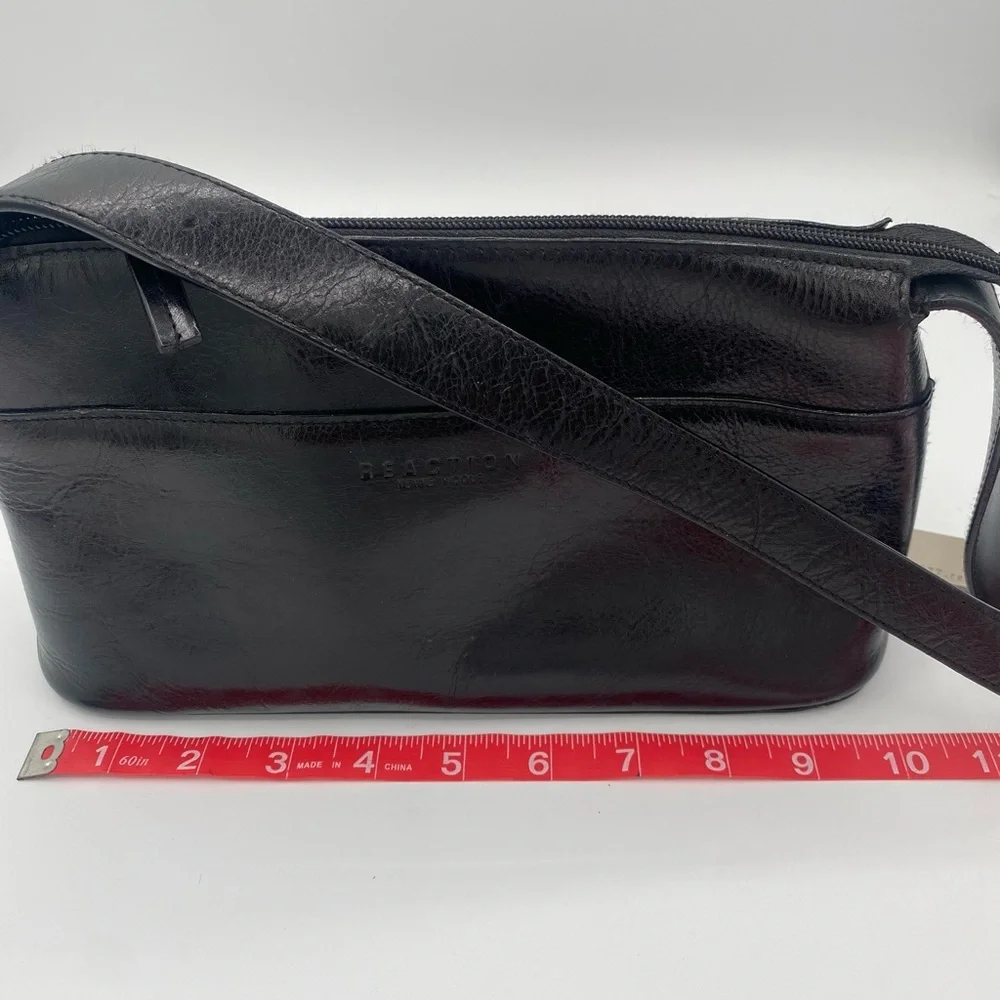 Kenneth Cole Reaction Y2K style Black Shoulder Bag - Picture 5 of 10